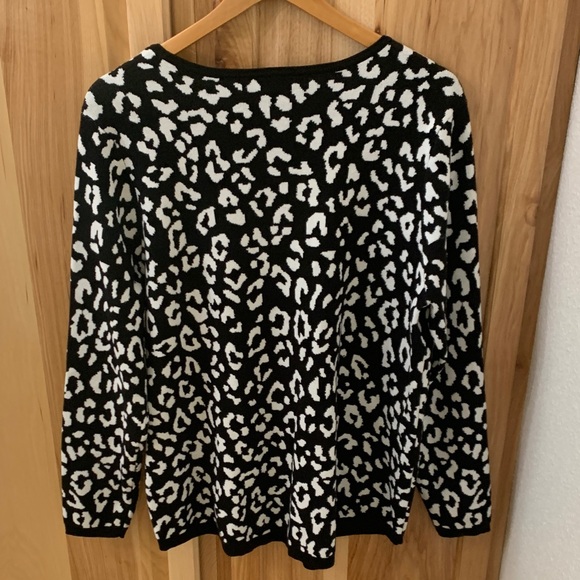 Chico's like new - Picture 5 of 6